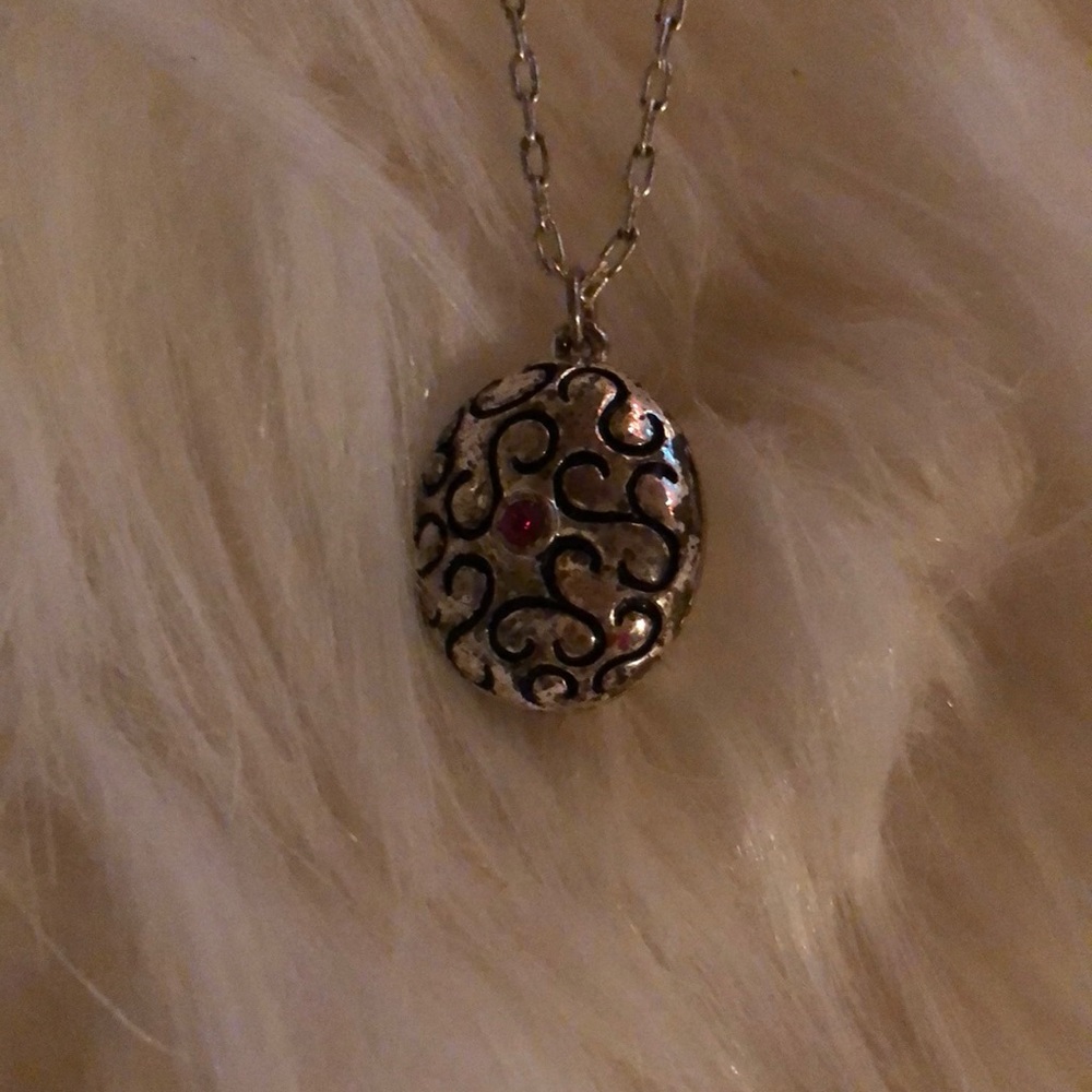 🎆5 for $10🎆 Vintage Locket